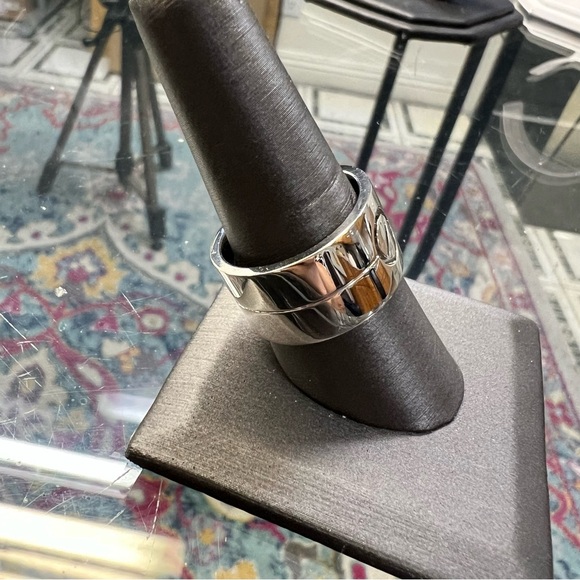 Rare Cartier Love 18 Carat White Gold Wide Band Ring - Picture 4 of 12